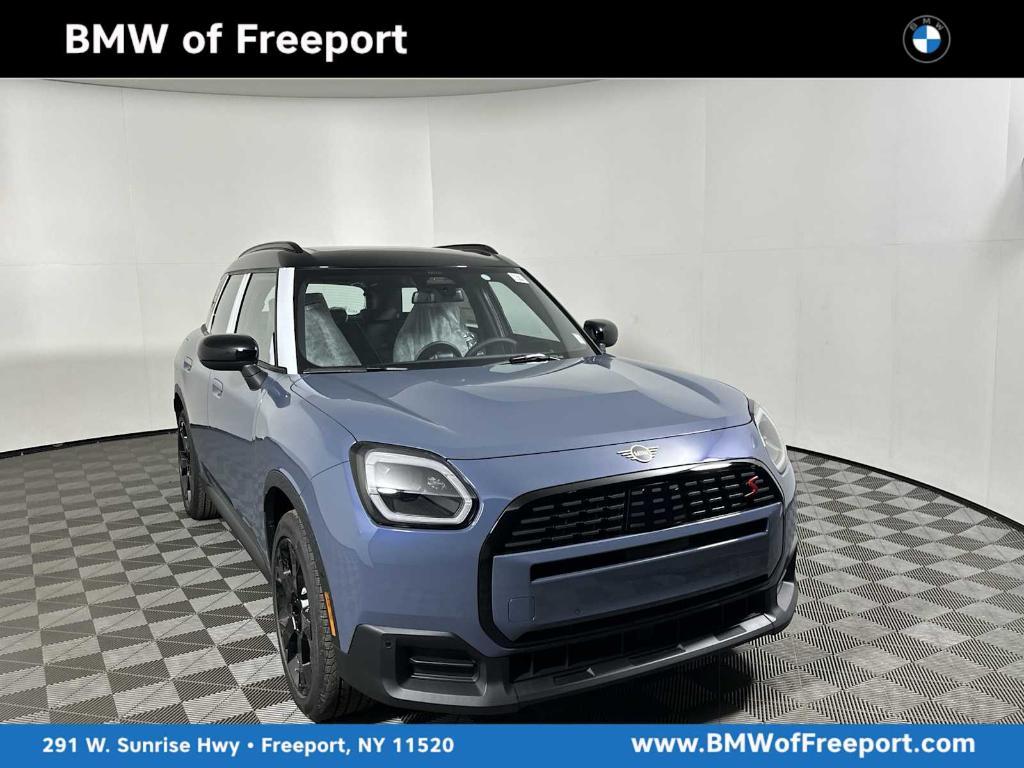 new 2025 MINI Countryman car, priced at $42,225