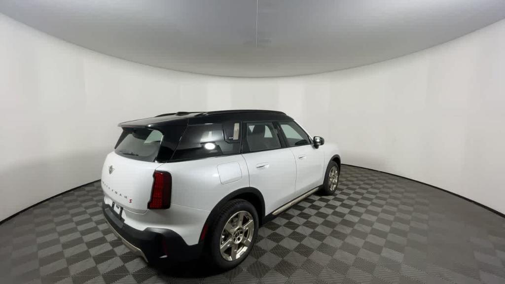 new 2025 MINI Countryman car, priced at $41,995
