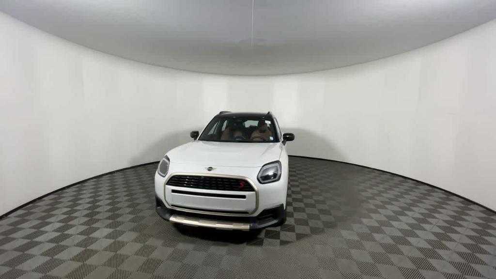 new 2025 MINI Countryman car, priced at $41,995
