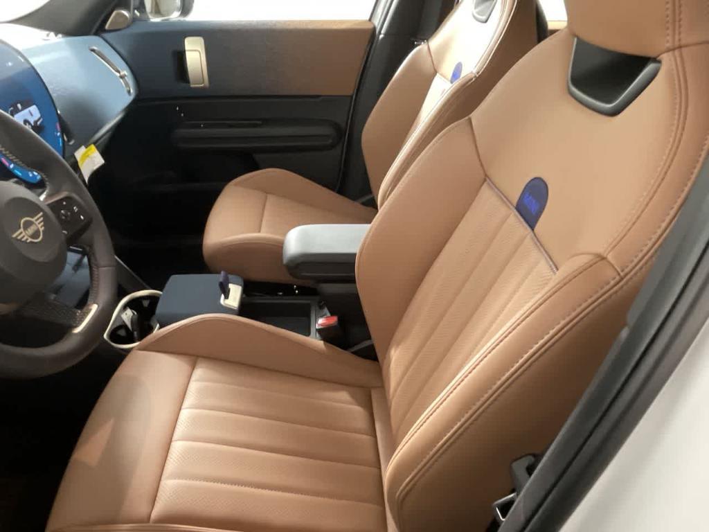 new 2025 MINI Countryman car, priced at $41,995
