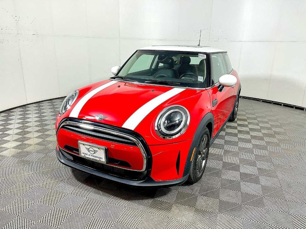 used 2022 MINI Hardtop car, priced at $21,888