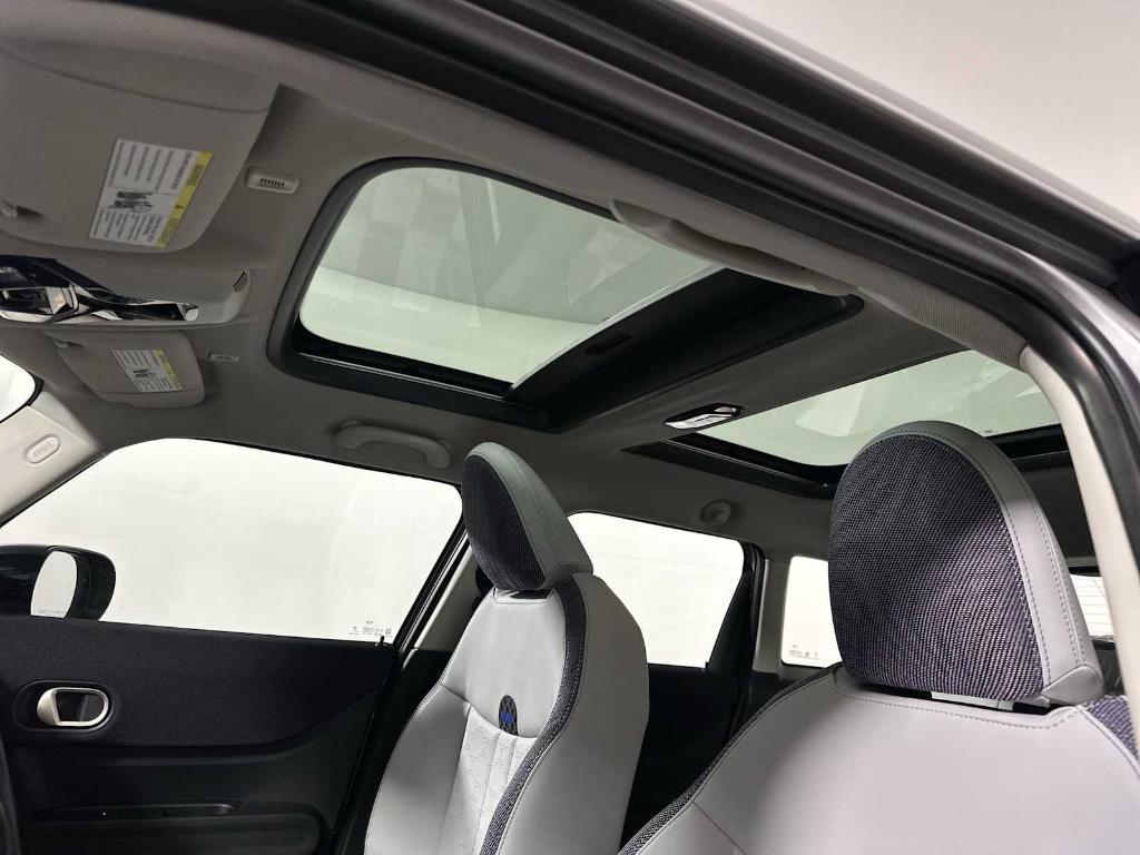 new 2025 MINI Hardtop car, priced at $36,775