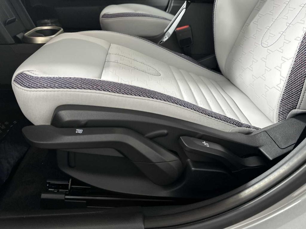 new 2025 MINI Hardtop car, priced at $36,775