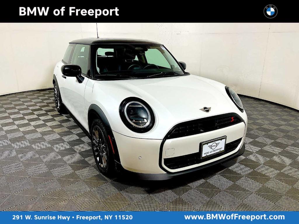 used 2025 MINI Hardtop car, priced at $30,493