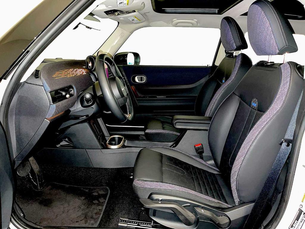 used 2025 MINI Hardtop car, priced at $30,493