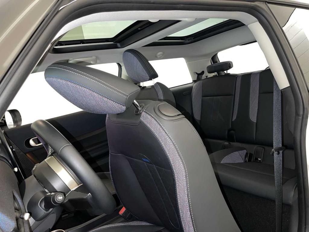 used 2025 MINI Hardtop car, priced at $30,493
