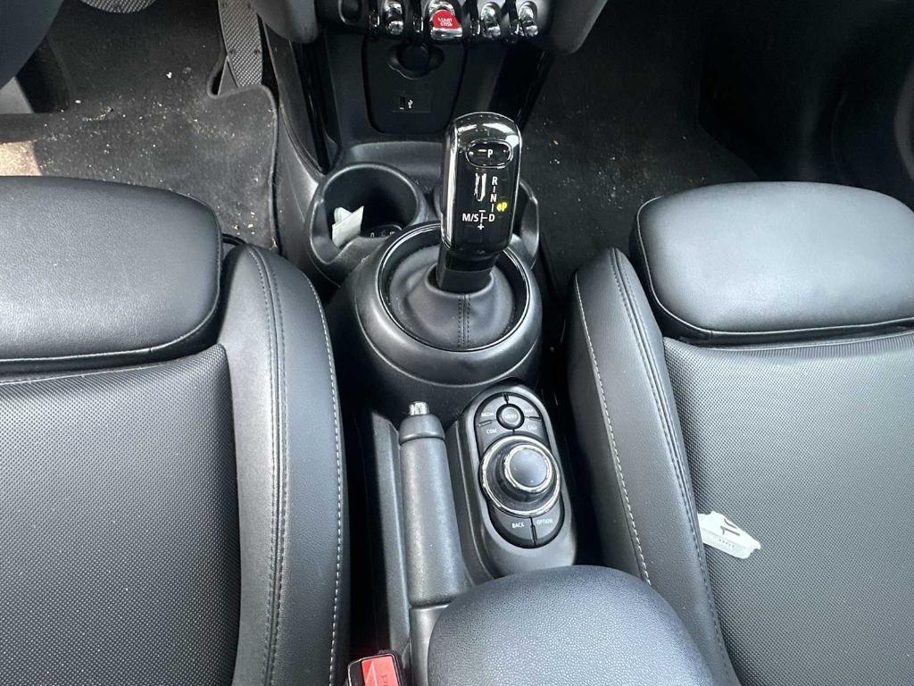 used 2023 MINI Hardtop car, priced at $25,943