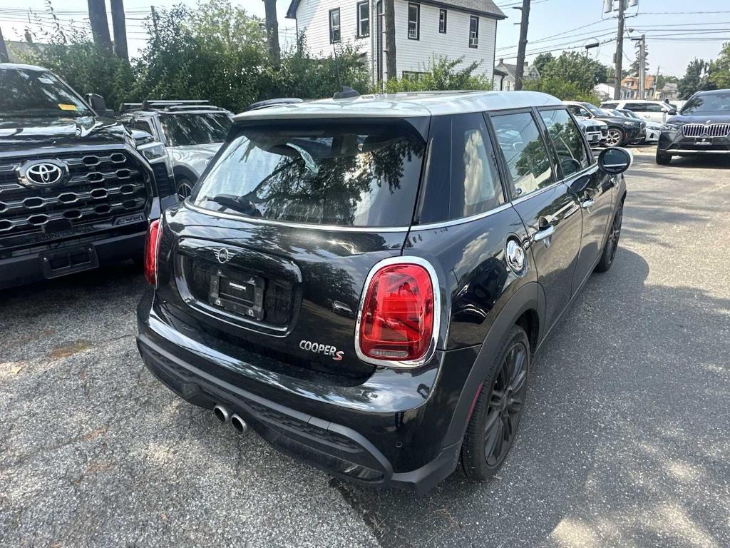 used 2023 MINI Hardtop car, priced at $25,943