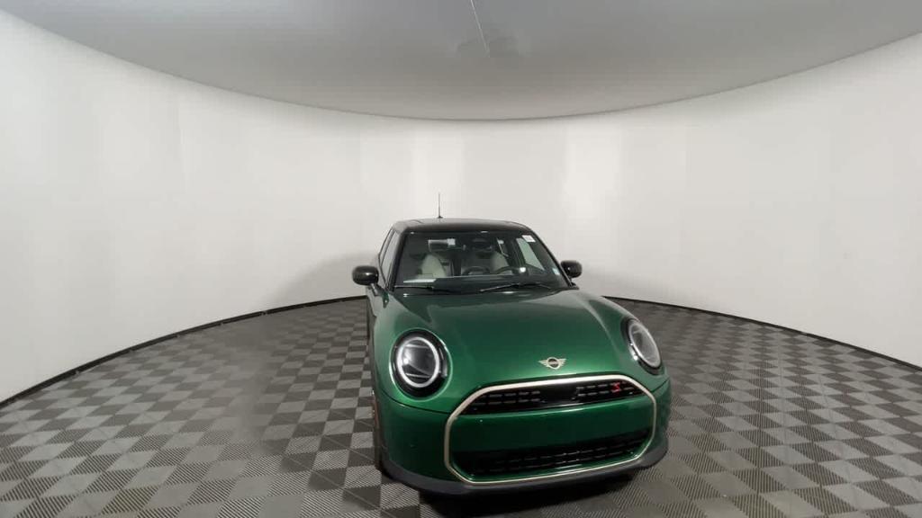 new 2025 MINI Hardtop car, priced at $37,895