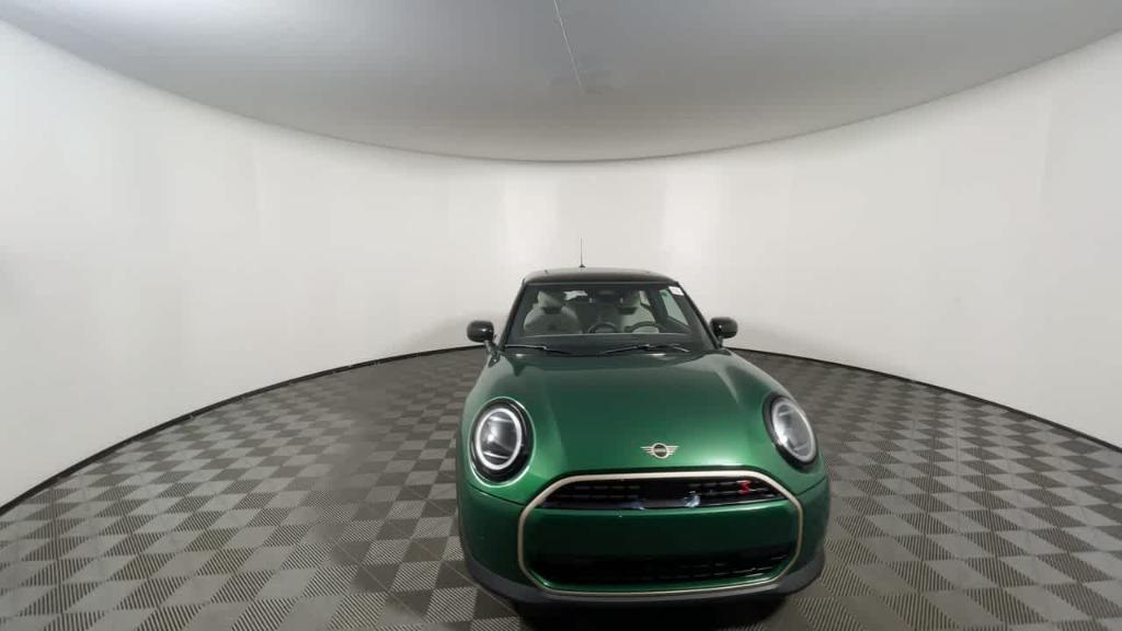 new 2025 MINI Hardtop car, priced at $35,895