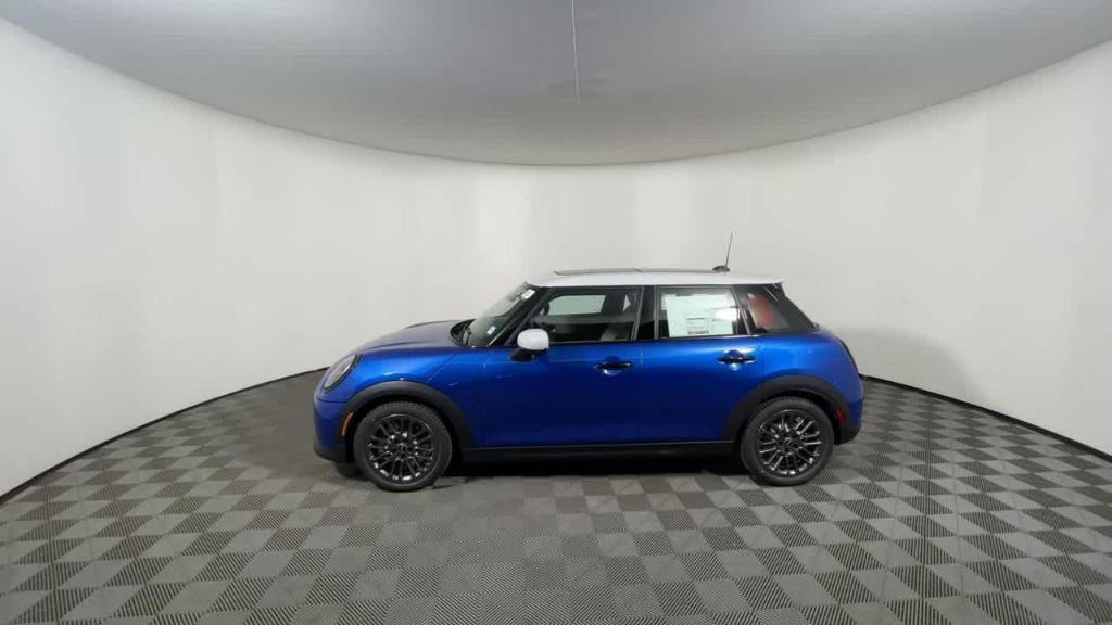 new 2025 MINI Hardtop car, priced at $37,895