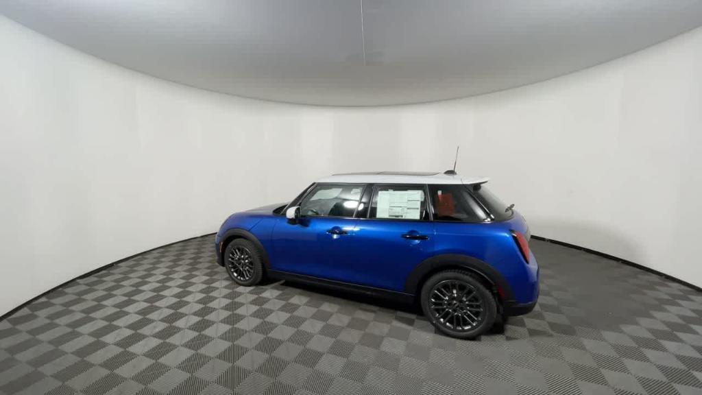 new 2025 MINI Hardtop car, priced at $37,895