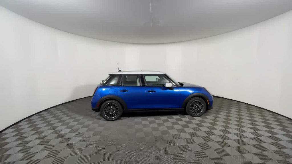 new 2025 MINI Hardtop car, priced at $37,895