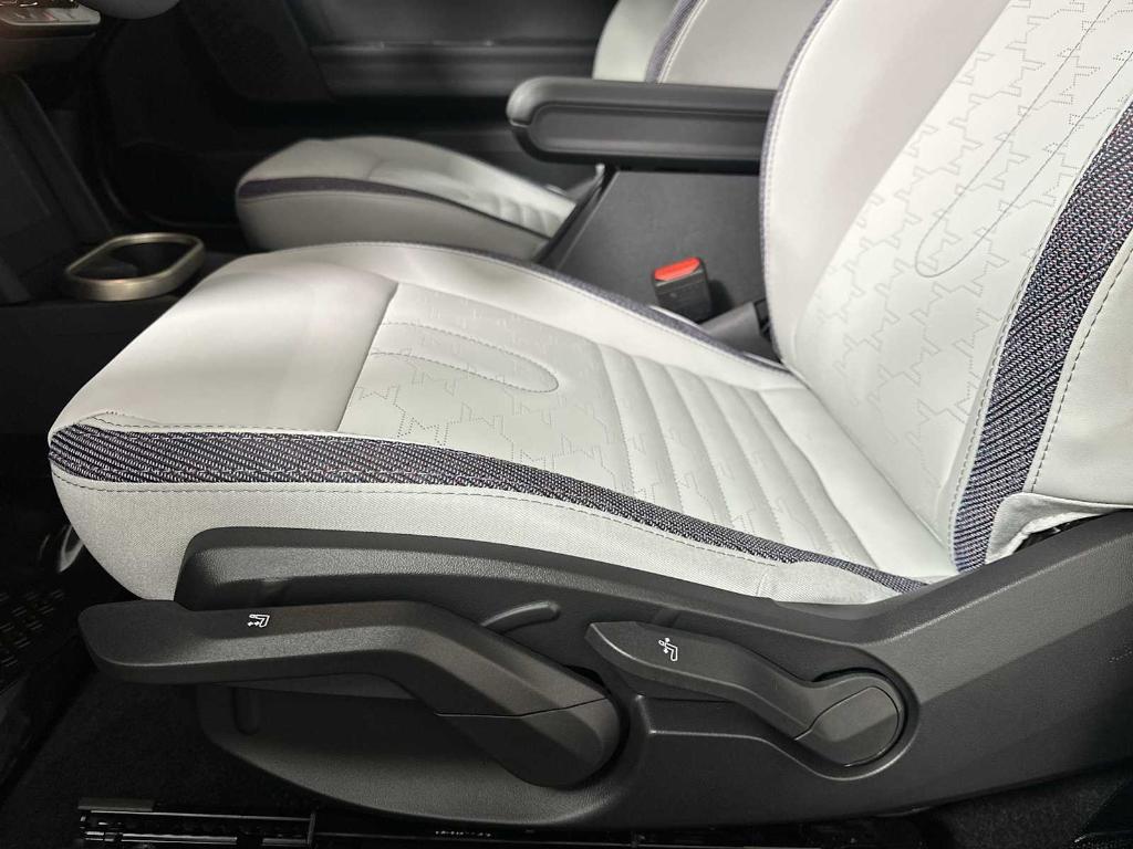 new 2026 MINI Hardtop car, priced at $26,675