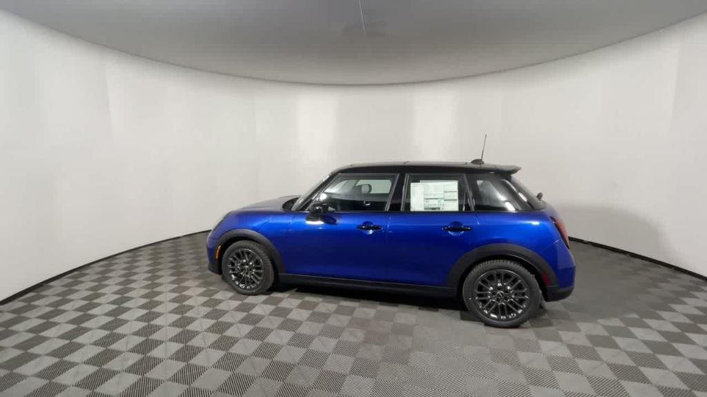 new 2025 MINI Hardtop car, priced at $38,370