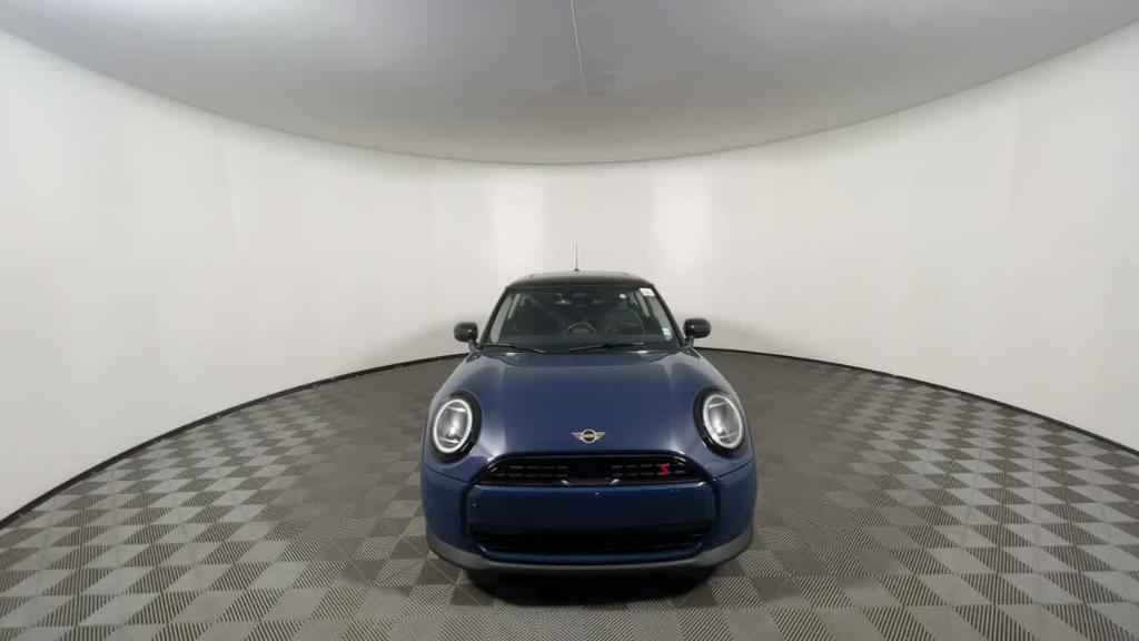 new 2025 MINI Hardtop car, priced at $36,395