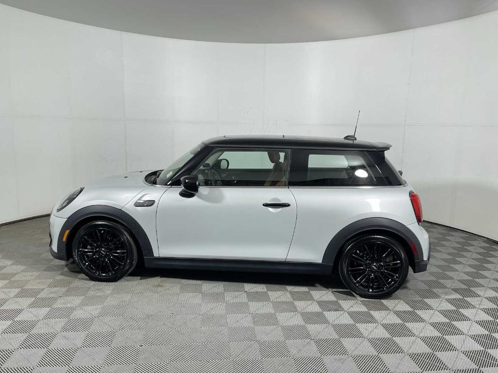 used 2022 MINI Hardtop car, priced at $26,943