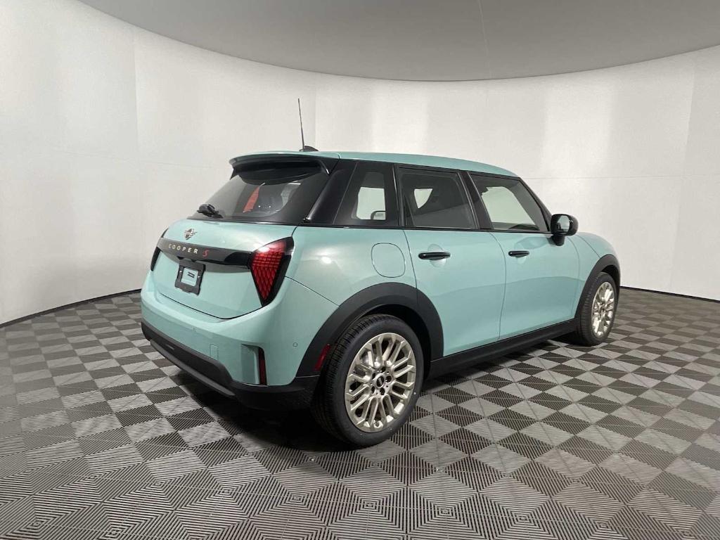 new 2025 MINI Hardtop car, priced at $37,200