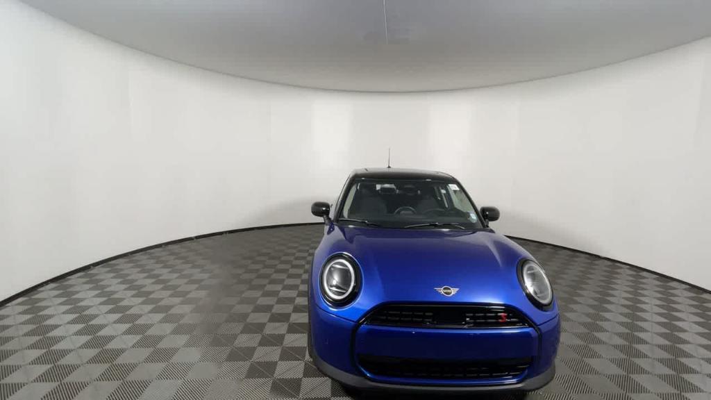 new 2025 MINI Hardtop car, priced at $37,745