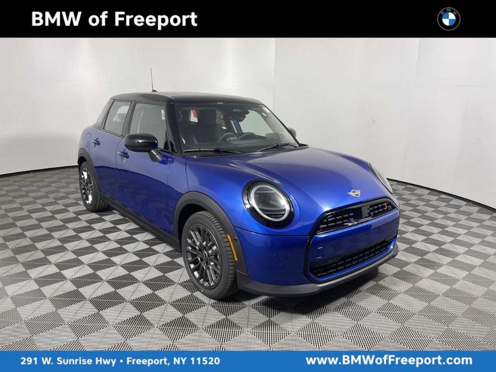 new 2025 MINI Hardtop car, priced at $37,745