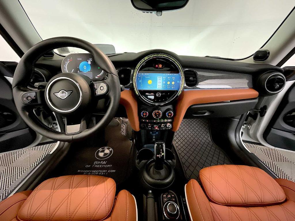 used 2022 MINI Hardtop car, priced at $23,998