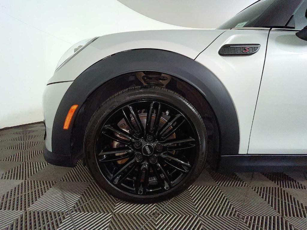 used 2022 MINI Hardtop car, priced at $23,998