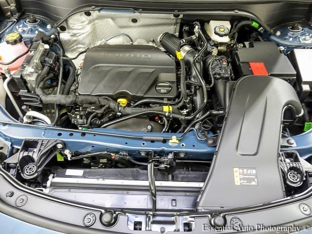 new 2025 Buick Envista car, priced at $28,125