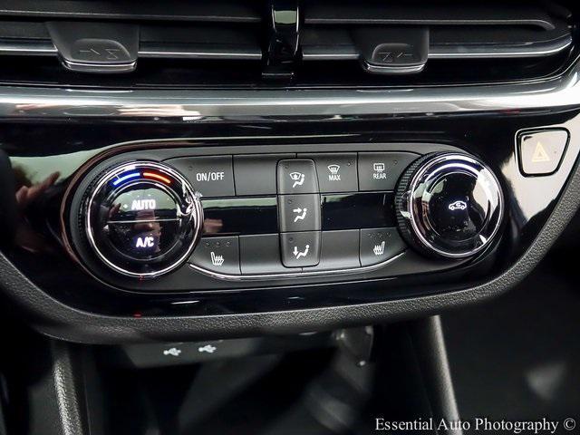 new 2025 Buick Envista car, priced at $30,445