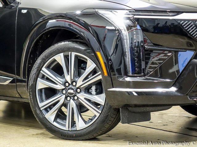 new 2025 Cadillac OPTIQ car, priced at $59,744