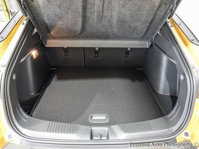 new 2025 Buick Envista car, priced at $28,125