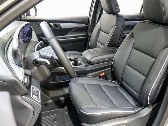 new 2025 Buick Enclave car, priced at $47,185