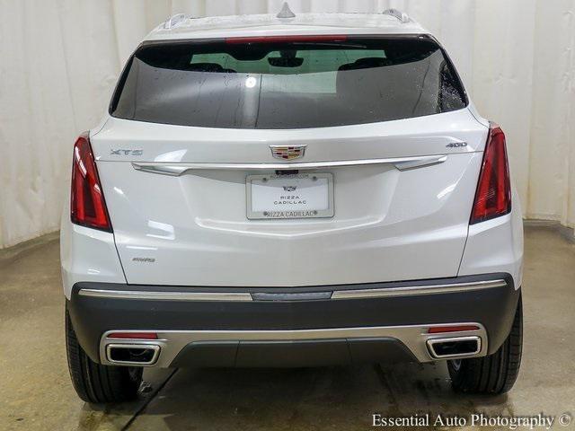 new 2025 Cadillac XT5 car, priced at $60,679