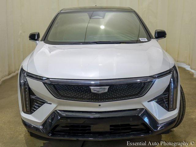 new 2025 Cadillac OPTIQ car, priced at $62,669