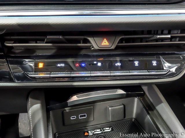 new 2025 Buick Envision car, priced at $38,390