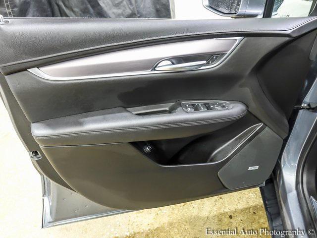 used 2020 Cadillac XT5 car, priced at $29,950