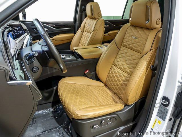 used 2021 Cadillac Escalade ESV car, priced at $70,550