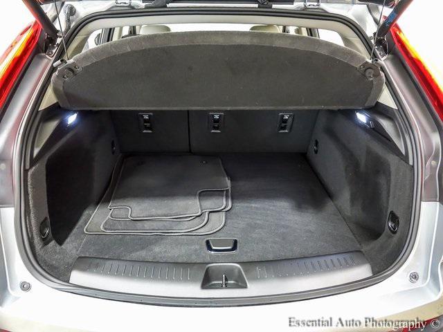 used 2023 Cadillac XT4 car, priced at $32,950