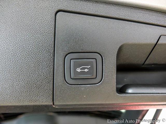 used 2023 Cadillac XT4 car, priced at $32,950