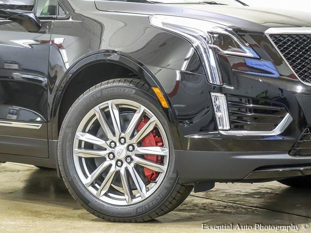 new 2025 Cadillac XT5 car, priced at $65,185