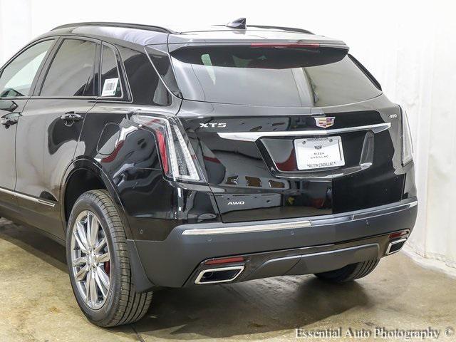 new 2025 Cadillac XT5 car, priced at $65,185