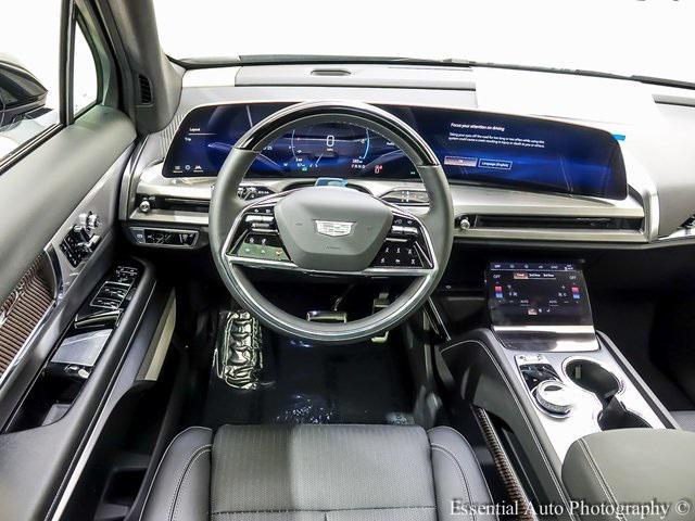 new 2026 Cadillac VISTIQ car, priced at $80,285