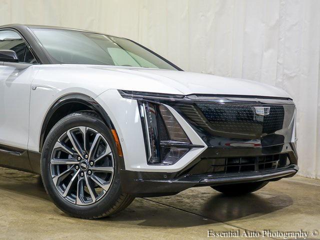 new 2025 Cadillac LYRIQ car, priced at $67,120