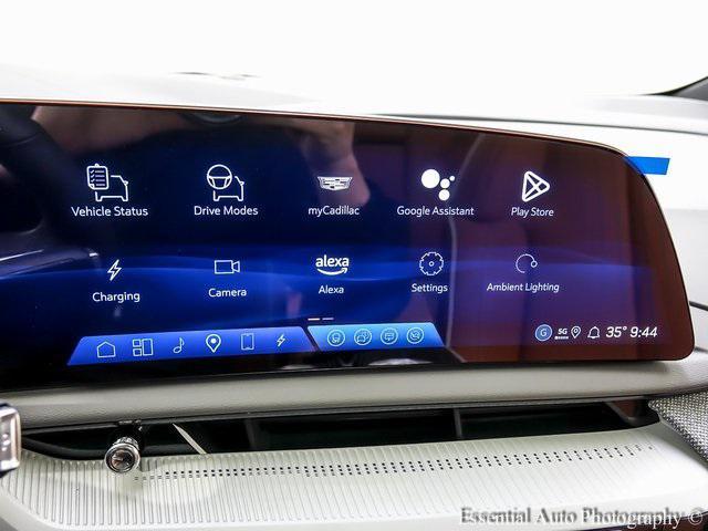 new 2025 Cadillac OPTIQ car, priced at $61,695
