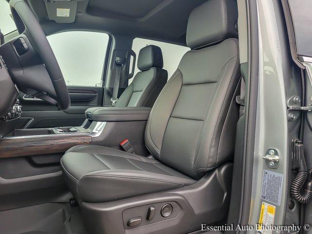 new 2025 GMC Sierra 2500 car, priced at $83,065