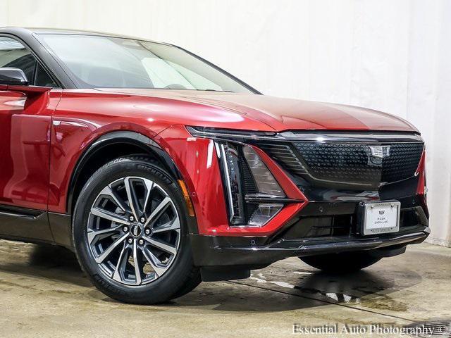 new 2025 Cadillac LYRIQ car, priced at $67,120