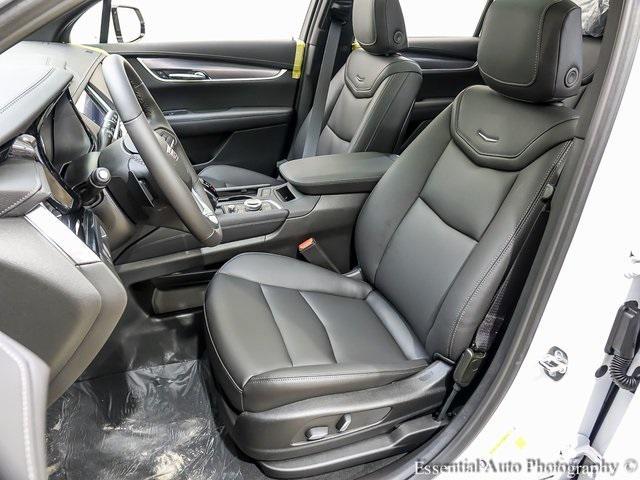 new 2025 Cadillac XT6 car, priced at $54,465