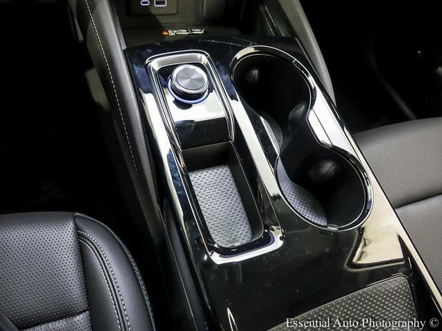 new 2025 Buick Envision car, priced at $38,390