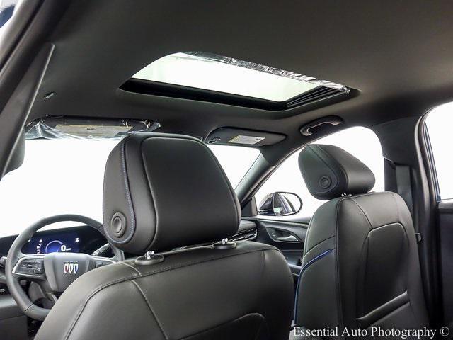 new 2025 Buick Envista car, priced at $29,825