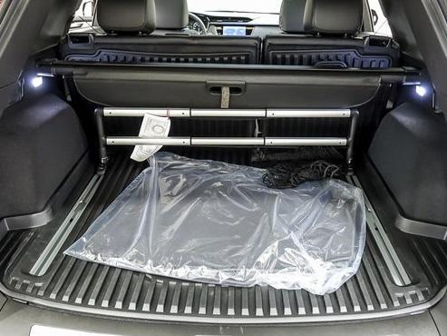 new 2025 Cadillac XT5 car, priced at $56,609