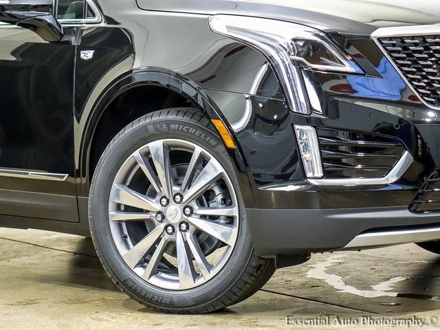 new 2025 Cadillac XT5 car, priced at $54,010